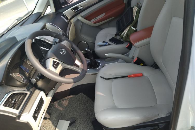 Used HYOSOW H3 2016 H3F 1.5L Manual Prestige Edition Left Front Seat