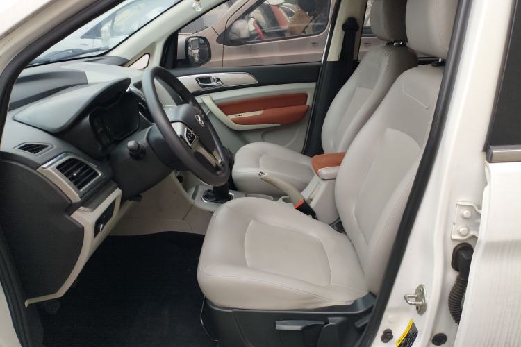 Used HYOSOW H3 2016 H3F 1.5L Manual Luxury Model Left Front Seat