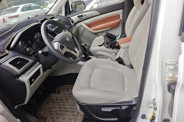 Used HYOSOW H3 2016 H3F 1.5L Manual Luxury Model Left Front Seat