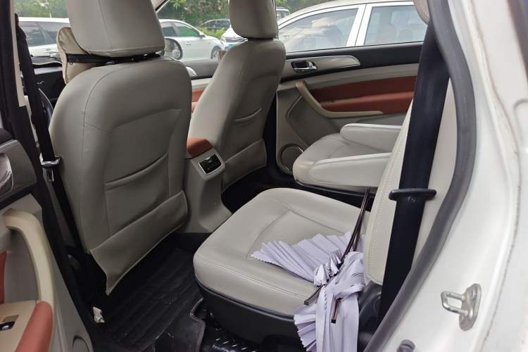 Used HYOSOW H3 2016 H3F 1.5L Manual Luxury Model Left Rear Seat