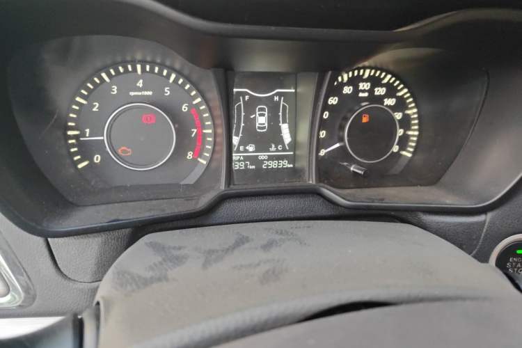 Used HYOSOW H3 2016 H3F 1.5L Manual Prestige Edition Odometer Close Up