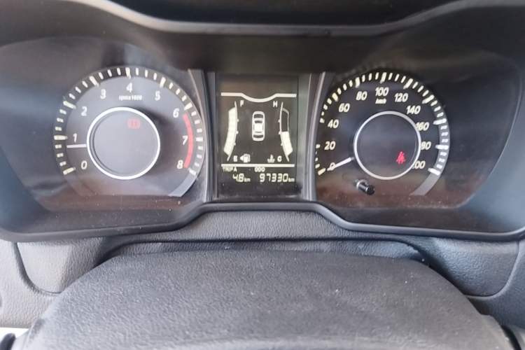 Used HYOSOW H3 2016 H3F 1.5L Manual Luxury Model Odometer Close Up
