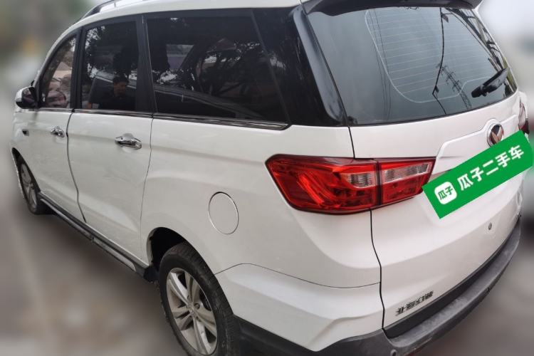 Used HYOSOW H3 2016 H3F 1.5L Manual Prestige Edition Rear Left 45 Deg