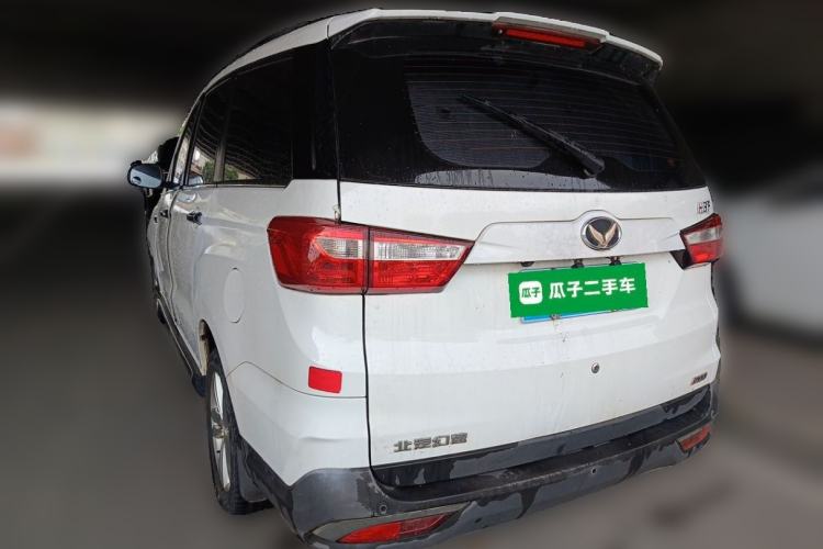 Used HYOSOW H3 2016 H3F 1.5L Manual Luxury Model Rear Left 45 Deg