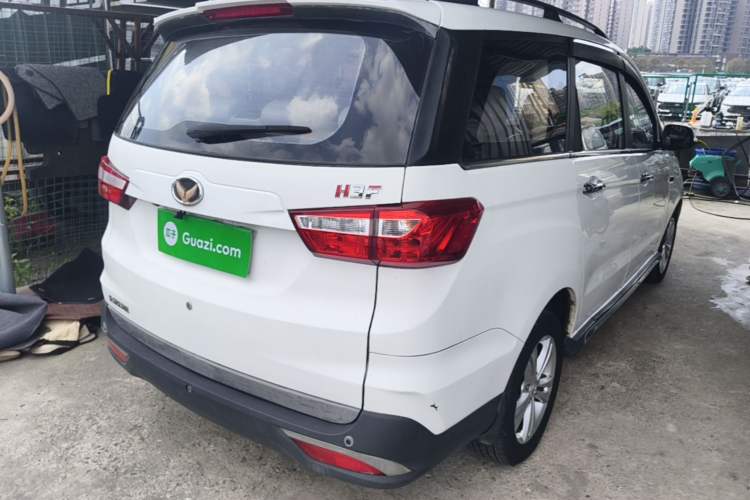 Used HYOSOW H3 2016 H3F 1.5L Manual Prestige Edition Rear Right 45 Deg
