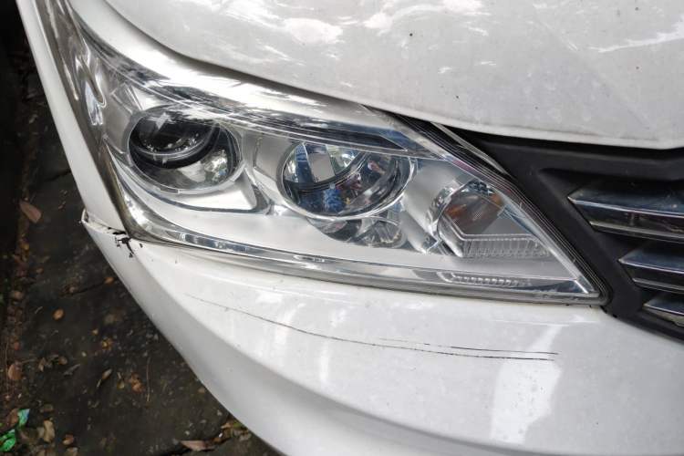 Used HYOSOW H3 2016 H3F 1.5L Manual Prestige Edition Right Front Headlight