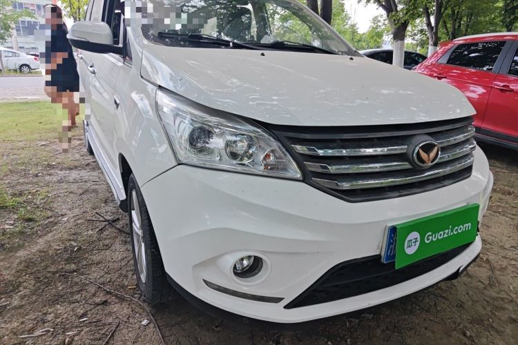 Used HYOSOW H3 2016 H3F 1.5L Manual Prestige Edition Right Front Headlight