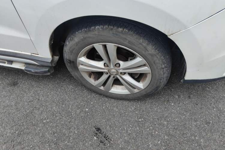 Used HYOSOW H3 2016 H3F 1.5L Manual Luxury Model Right Front Wheel Hub