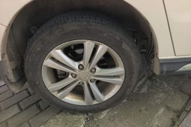 Used HYOSOW H3 2016 H3F 1.5L Manual Prestige Edition Right Rear Wheel Hub