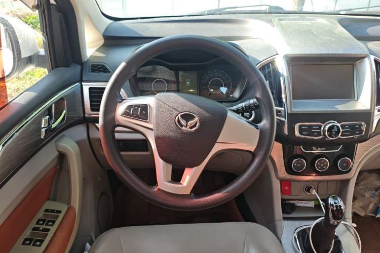 Used HYOSOW H3 2016 H3F 1.5L Manual Prestige Edition Steering Wheel