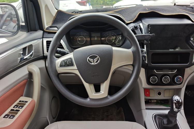 Used HYOSOW H3 2016 H3F 1.5L Manual Luxury Model Steering Wheel