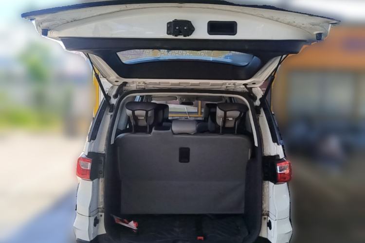 Used HYOSOW H3 2016 H3F 1.5L Manual Luxury Model Trunk