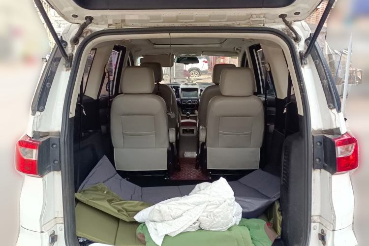 Used HYOSOW H3 2016 H3F 1.5L Manual Prestige Edition Trunk
