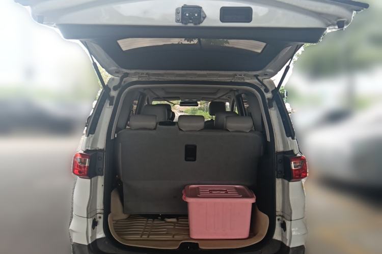 Used HYOSOW H3 2016 H3F 1.5L Manual Prestige Edition Trunk