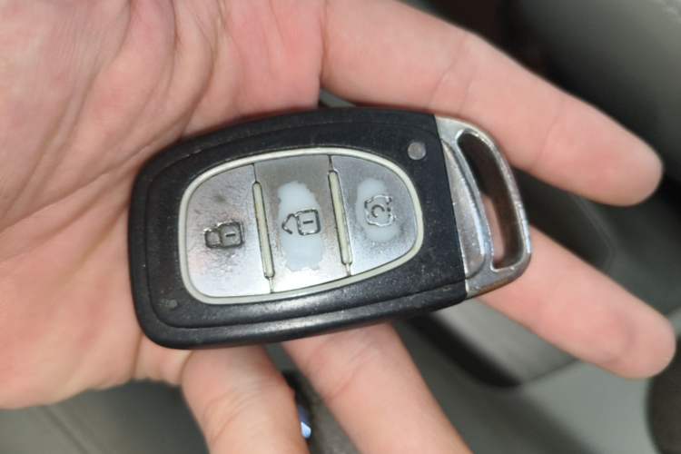 Used HYOSOW H3 2016 H3F 1.5L Manual Prestige Edition Vehicle Key