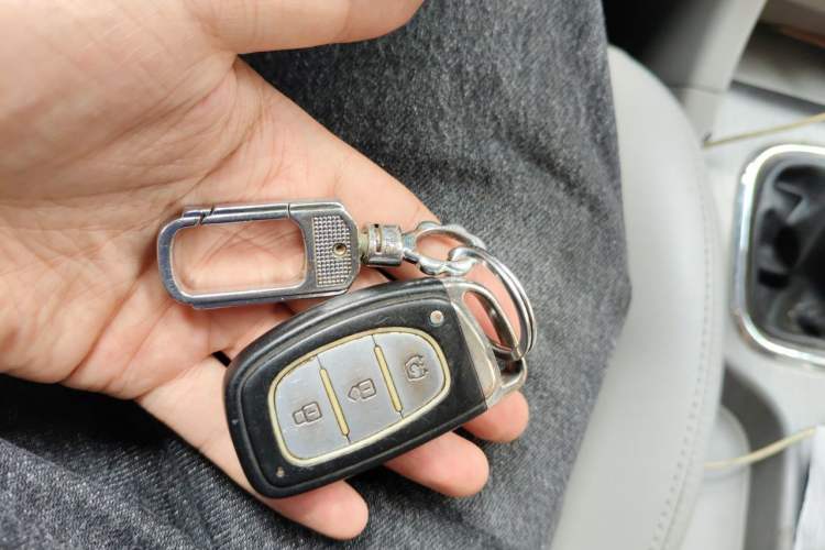 Used HYOSOW H3 2016 H3F 1.5L Manual Prestige Edition Vehicle Key