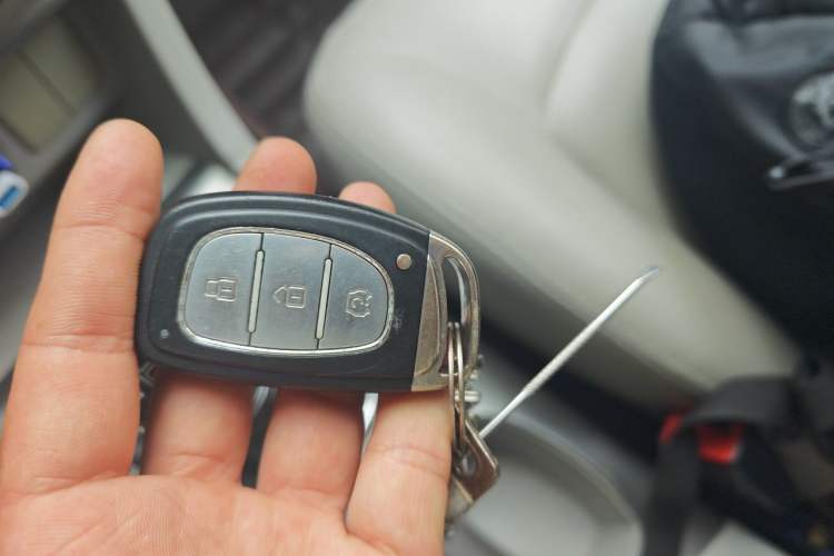 Used HYOSOW H3 2016 H3F 1.5L Manual Prestige Edition Vehicle Key