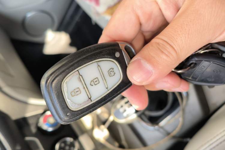Used HYOSOW H3 2016 H3F 1.5L Manual Prestige Edition Vehicle Key