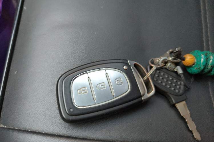 Used HYOSOW H3 2016 H3F 1.5L Manual Prestige Edition Vehicle Key