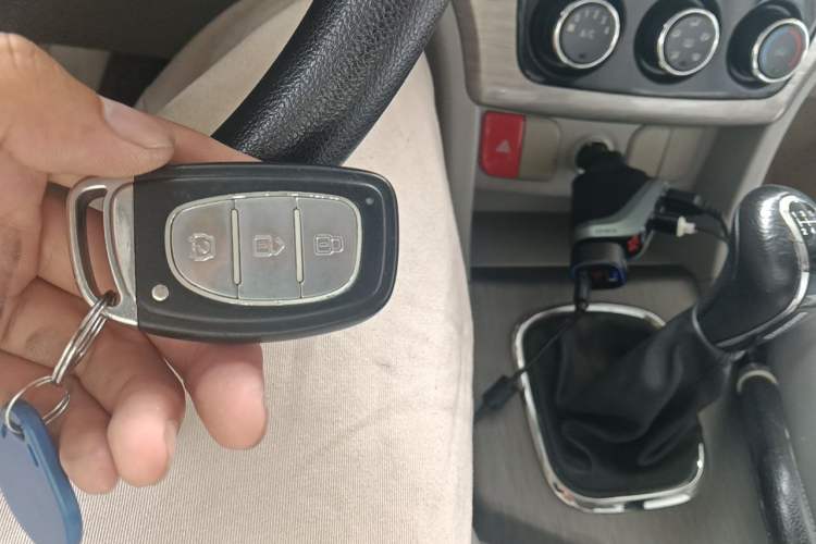 Used HYOSOW H3 2016 H3F 1.5L Manual Prestige Edition Vehicle Key
