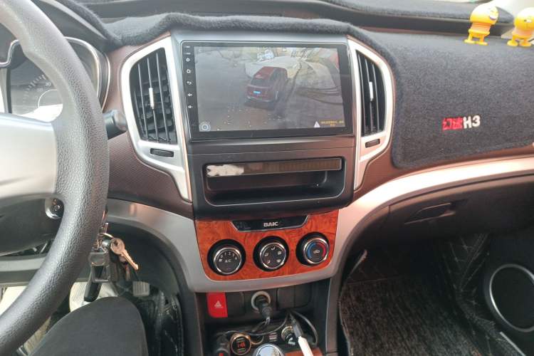 Used HYOSOW H3 2017 1.5L Manual Comfort Sunroof Version Audio And AC Panel