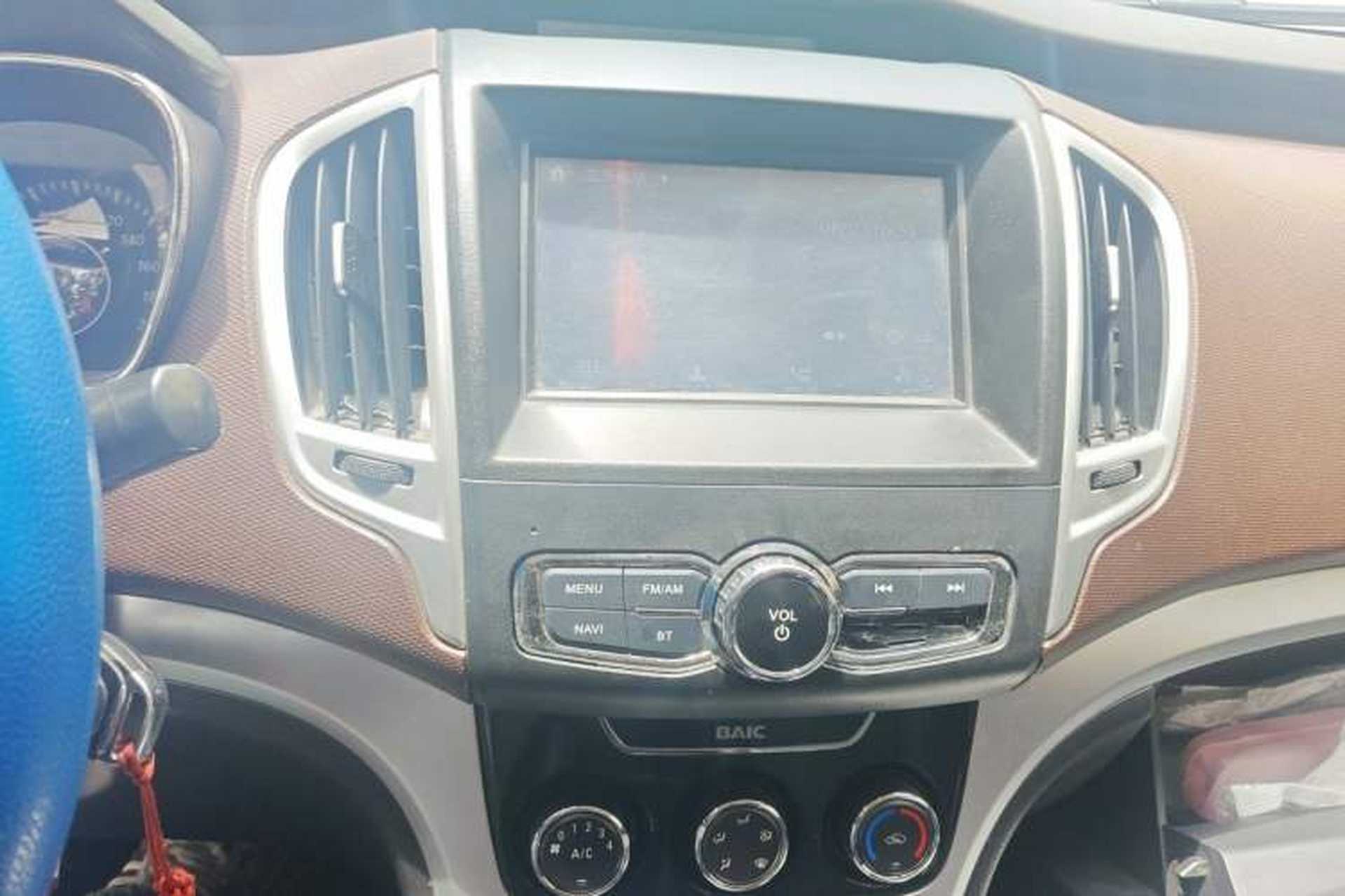 Used HYOSOW H3 2017 1.5L Manual Comfort Sunroof Version Audio And AC Panel