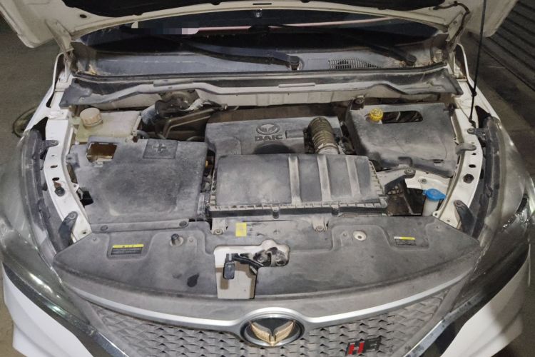 Used HYOSOW H3 2017 1.5L Manual Comfort Sunroof Version Engine Bay