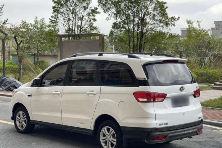 Used HYOSOW H3 2017 1.5L Manual Comfort Sunroof Version Exterior 3