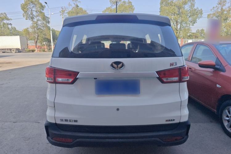 Used HYOSOW H3 2017 1.5L Manual Comfort Sunroof Version Exterior 4