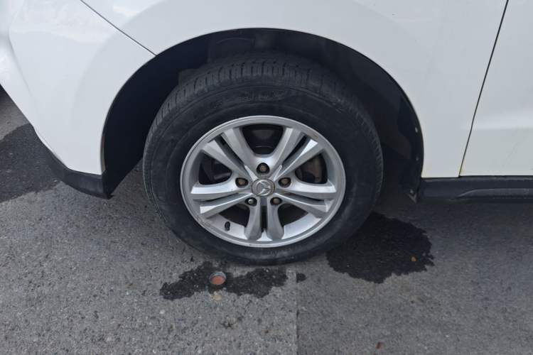 Used HYOSOW H3 2017 1.5L Manual Comfort Sunroof Version Exterior 7