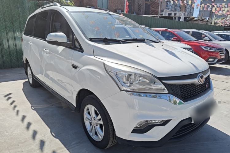 Used HYOSOW H3 2017 1.5L Manual Comfort Sunroof Version Front Right 45 Deg