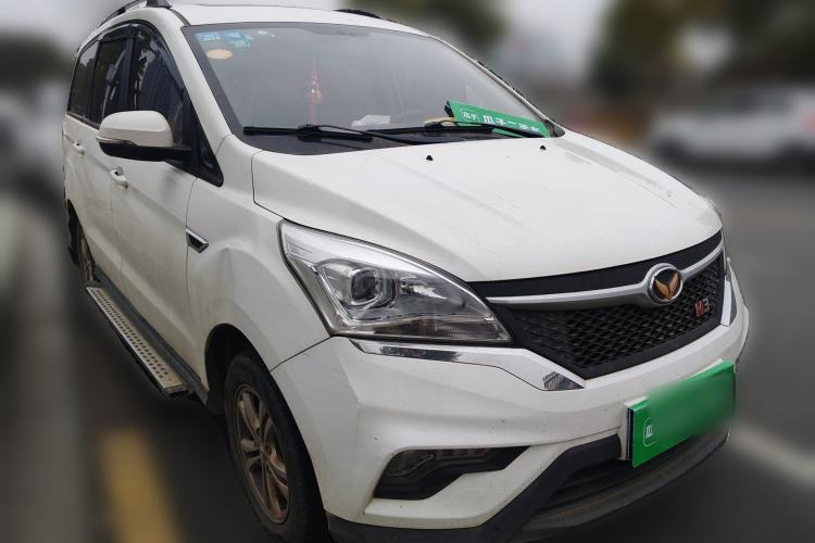 Used HYOSOW H3 2017 1.5L Manual Comfort Sunroof Version Front Right 45 Deg