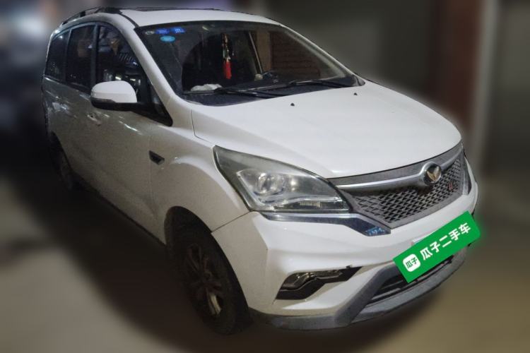 Used HYOSOW H3 2017 1.5L Manual Comfort Sunroof Version Front Right 45 Deg