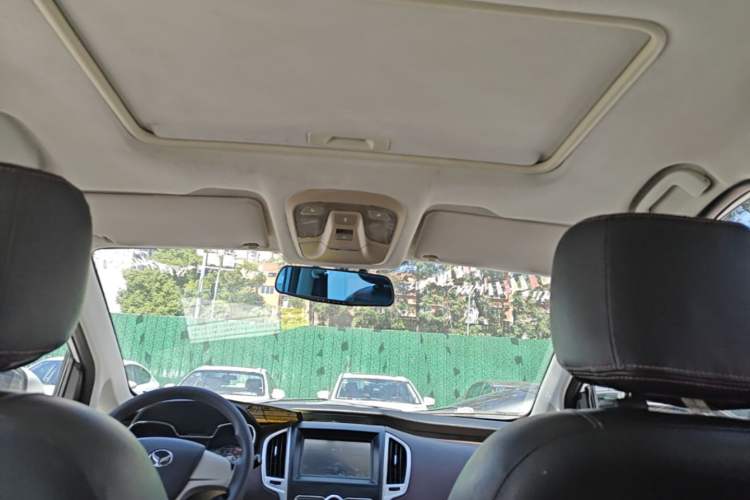 Used HYOSOW H3 2017 1.5L Manual Comfort Sunroof Version Headliner