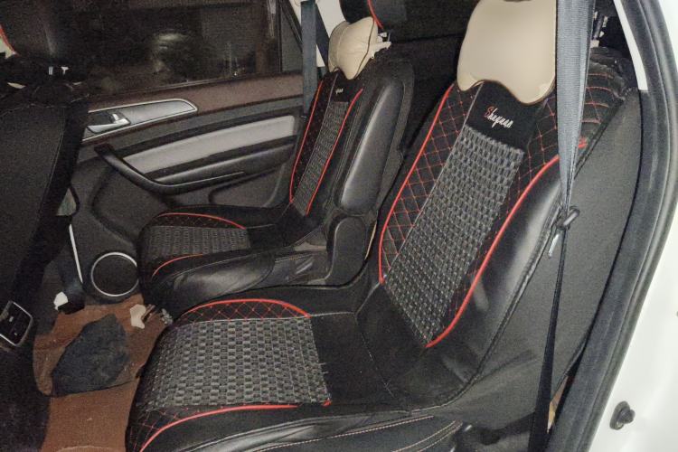 Used HYOSOW H3 2017 1.5L Manual Comfort Sunroof Version Interior 4