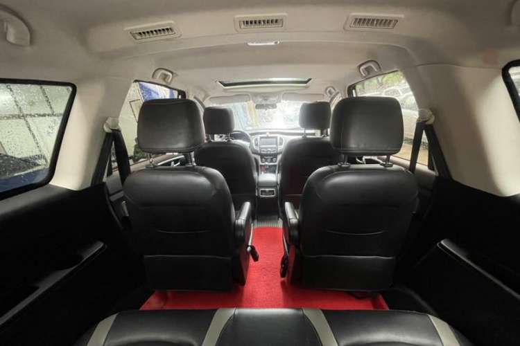Used HYOSOW H3 2017 1.5L Manual Comfort Sunroof Version Interior 8