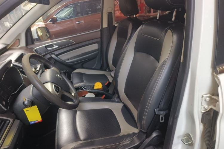 Used HYOSOW H3 2017 1.5L Manual Comfort Sunroof Version Left Front Seat