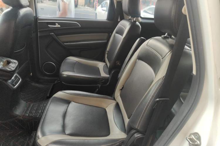 Used HYOSOW H3 2017 1.5L Manual Comfort Sunroof Version Left Rear Seat