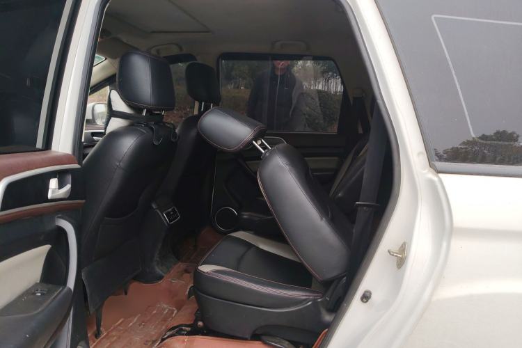 Used HYOSOW H3 2017 1.5L Manual Comfort Sunroof Version Left Rear Seat