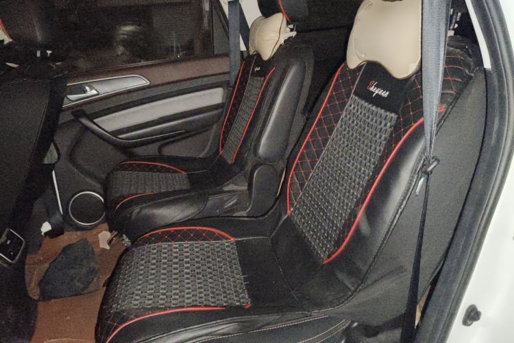 Used HYOSOW H3 2017 1.5L Manual Comfort Sunroof Version Left Rear Seat