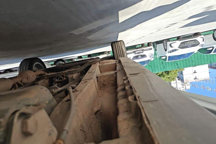 Used HYOSOW H3 2017 1.5L Manual Comfort Sunroof Version Left Side Sill