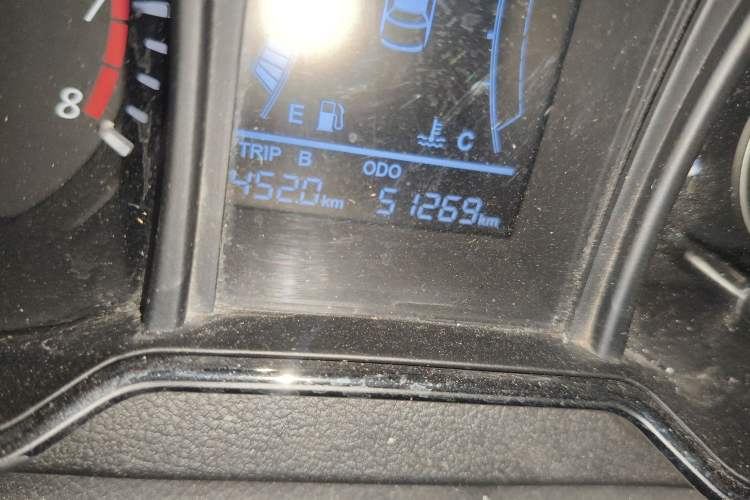 Used HYOSOW H3 2017 1.5L Manual Comfort Sunroof Version Odometer Close Up