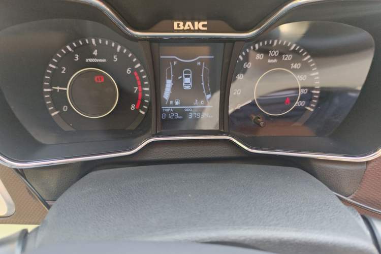 Used HYOSOW H3 2017 1.5L Manual Comfort Sunroof Version Odometer Close Up
