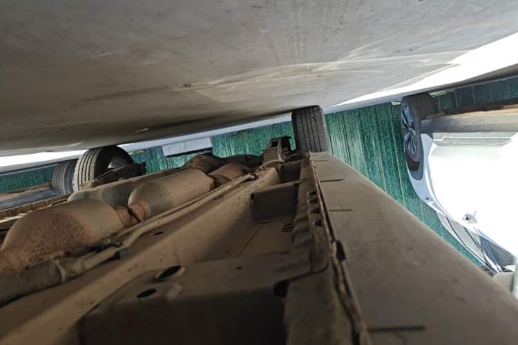 Used HYOSOW H3 2017 1.5L Manual Comfort Sunroof Version Right Side Sill