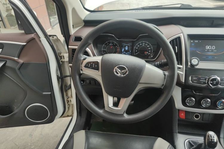 Used HYOSOW H3 2017 1.5L Manual Comfort Sunroof Version Steering Wheel