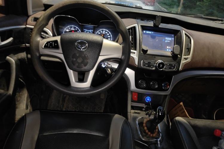 Used HYOSOW H3 2017 1.5L Manual Comfort Sunroof Version Steering Wheel