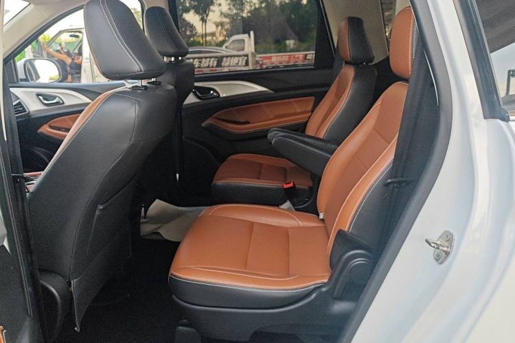 Used HYOSOW H5 2018 1.3T CVT Comfort Model Interior 4