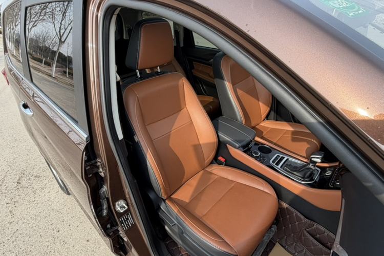 Used HYOSOW H5 2018 1.3T CVT Luxury Model Interior 4