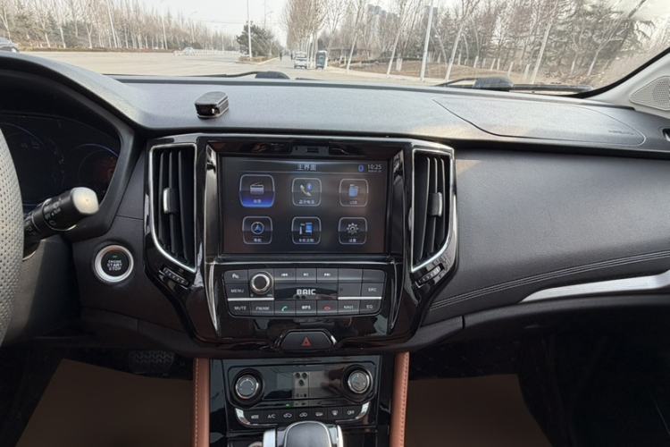 Used HYOSOW H5 2018 1.3T CVT Luxury Model Interior 7