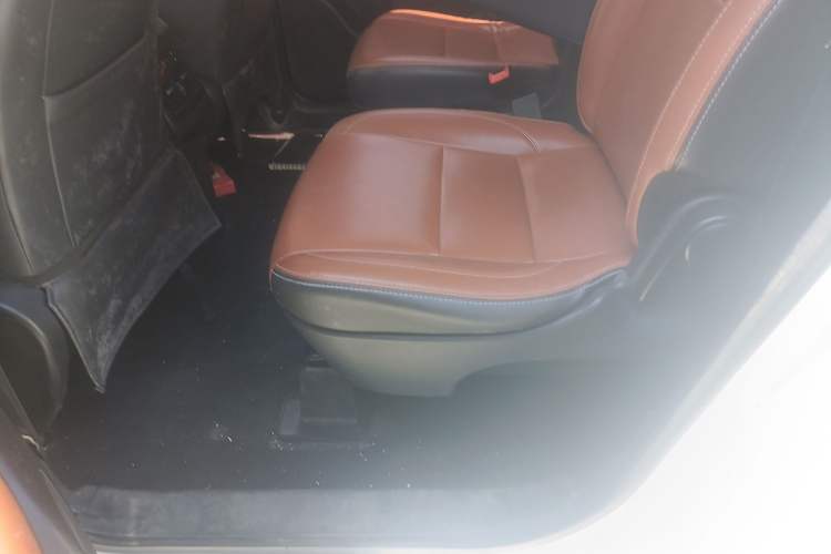 Used HYOSOW H5 2018 1.3T CVT Comfort Model Left Rear Seat